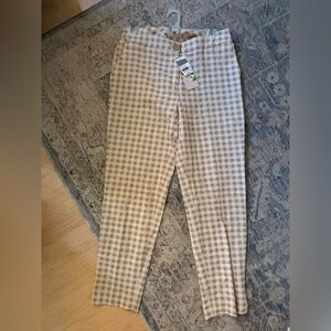 Plaid Ankle Pants in Beige and White